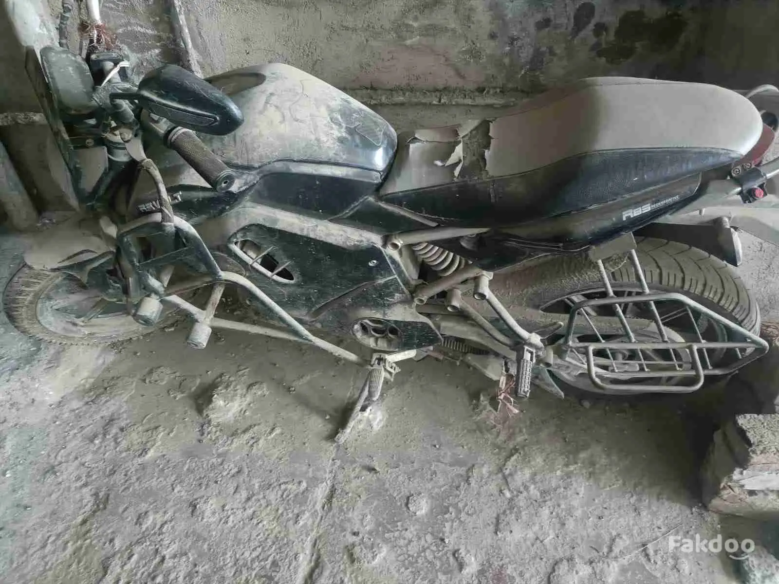 revolt bike