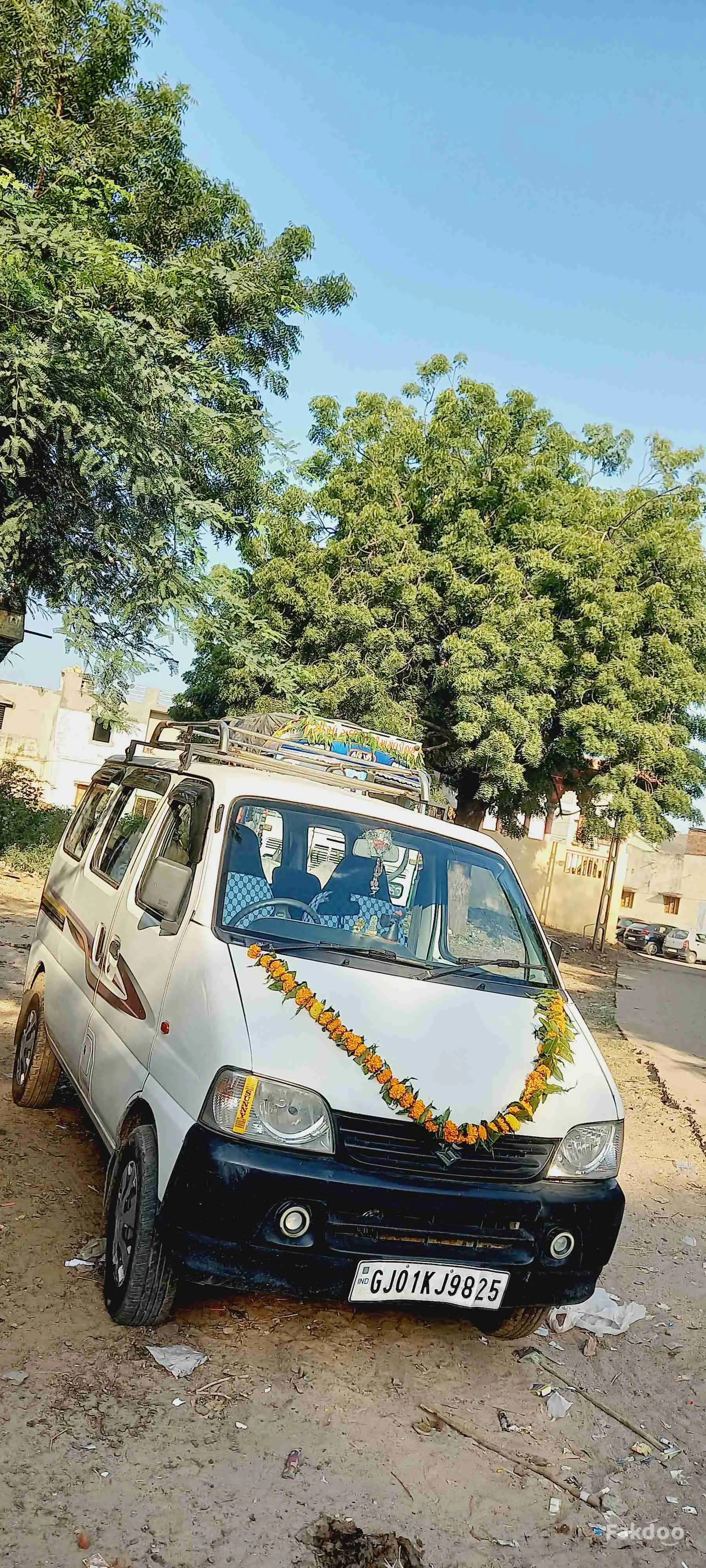 maruti eeco - Photo 2 - Mehsana - Thumbnail