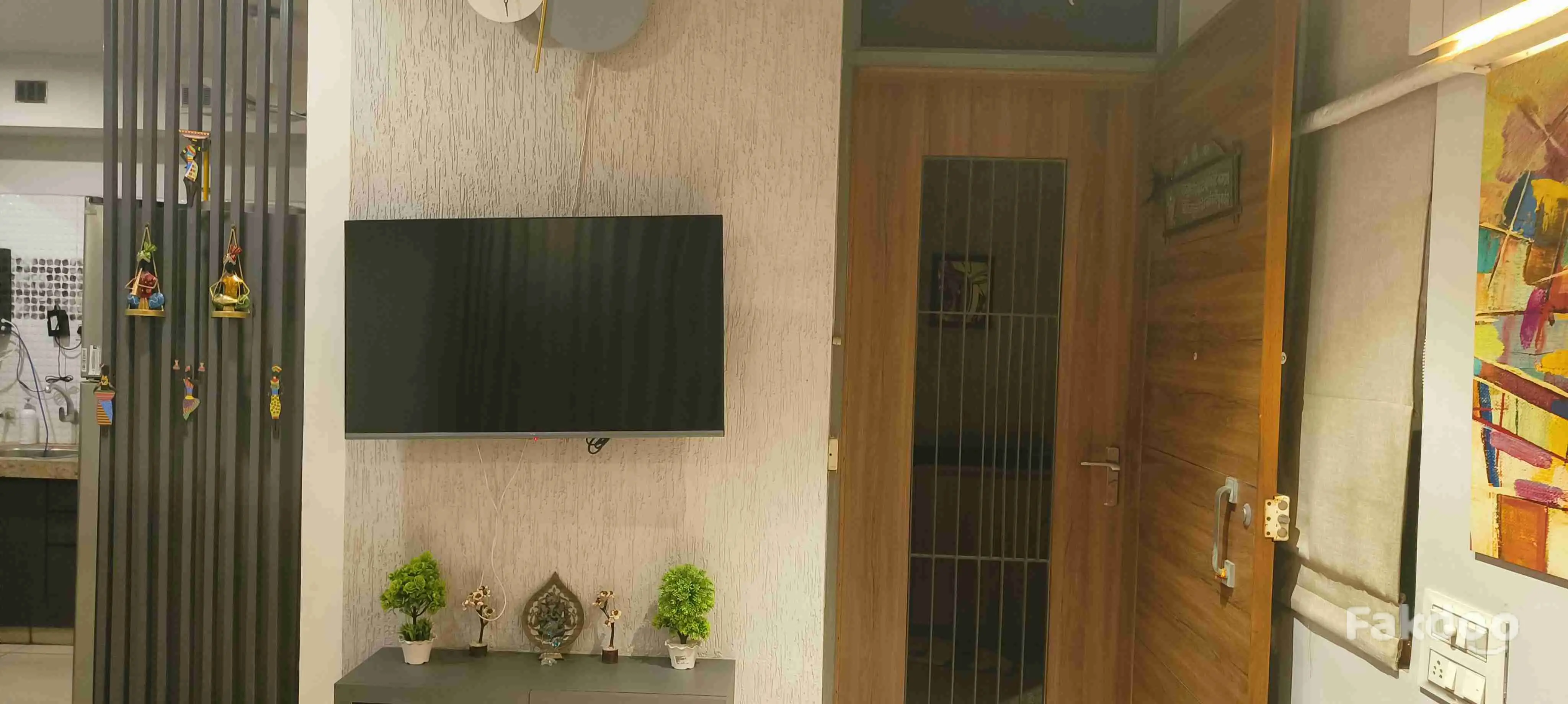 Buy Used Apartment in Ahmedabad, Gujarat - Fakdoo - 2 - Thumbnail
