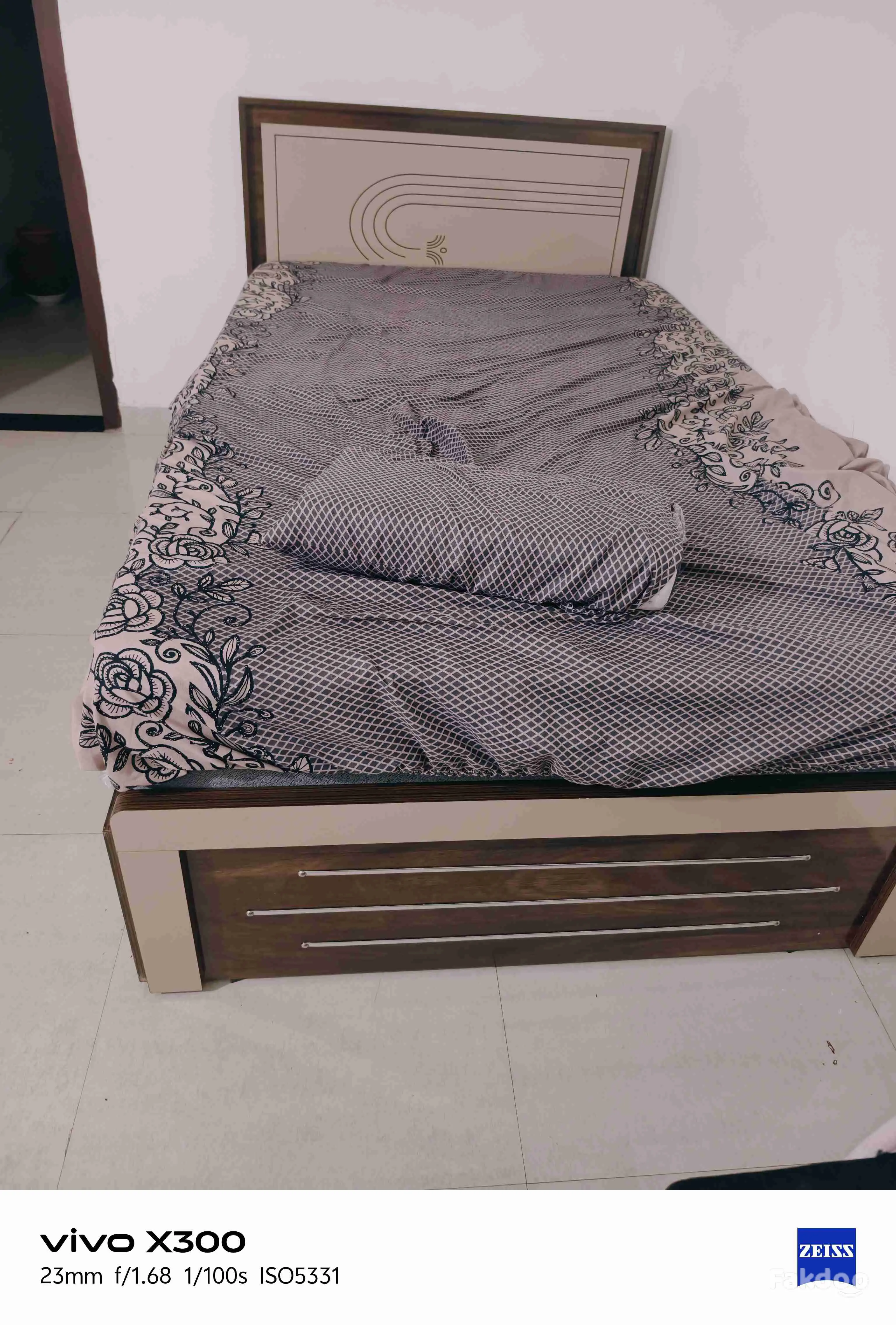 I want used best Condition of new bed - Photo 2 - Raipur - Thumbnail
