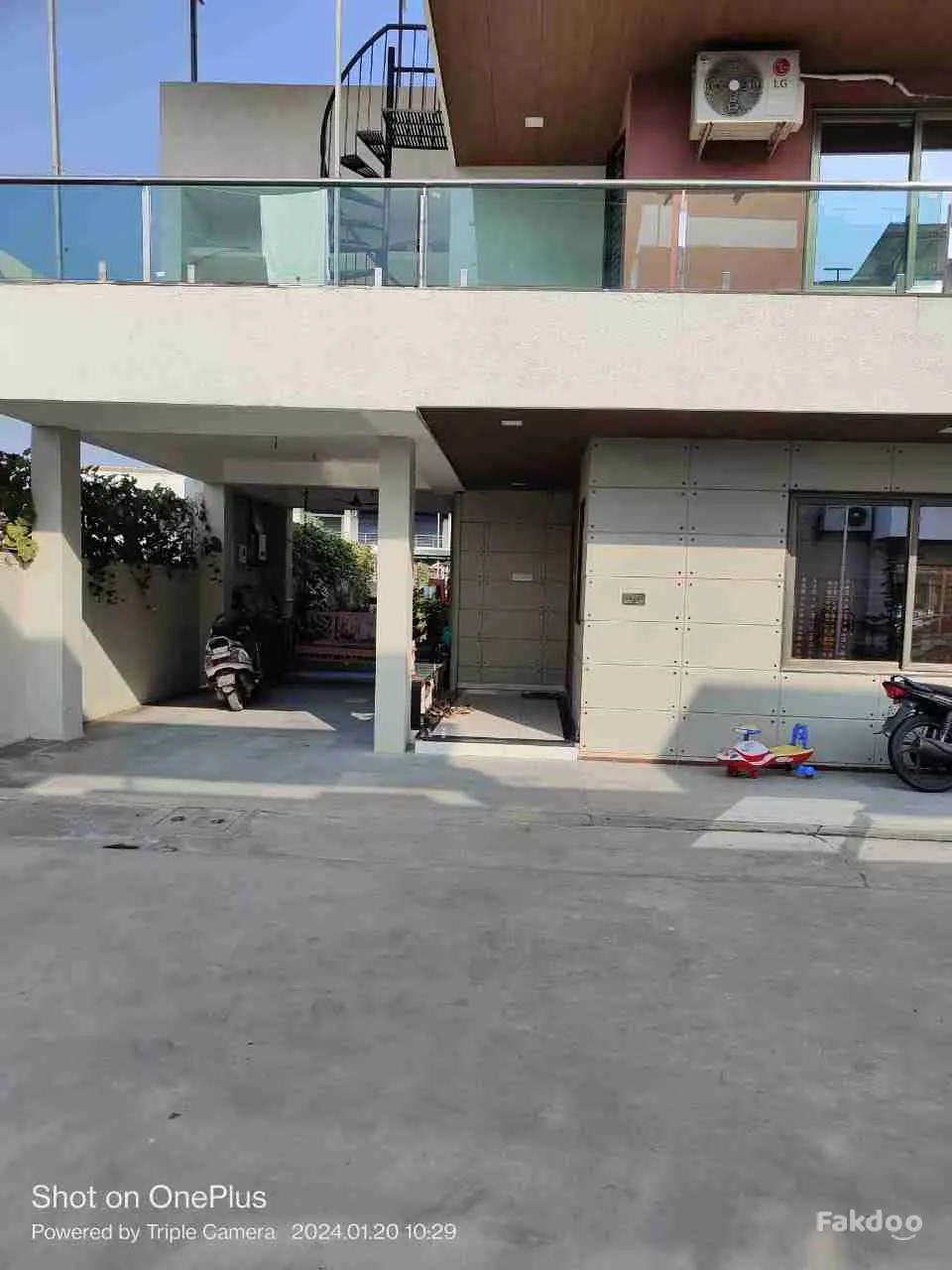 3BHK 