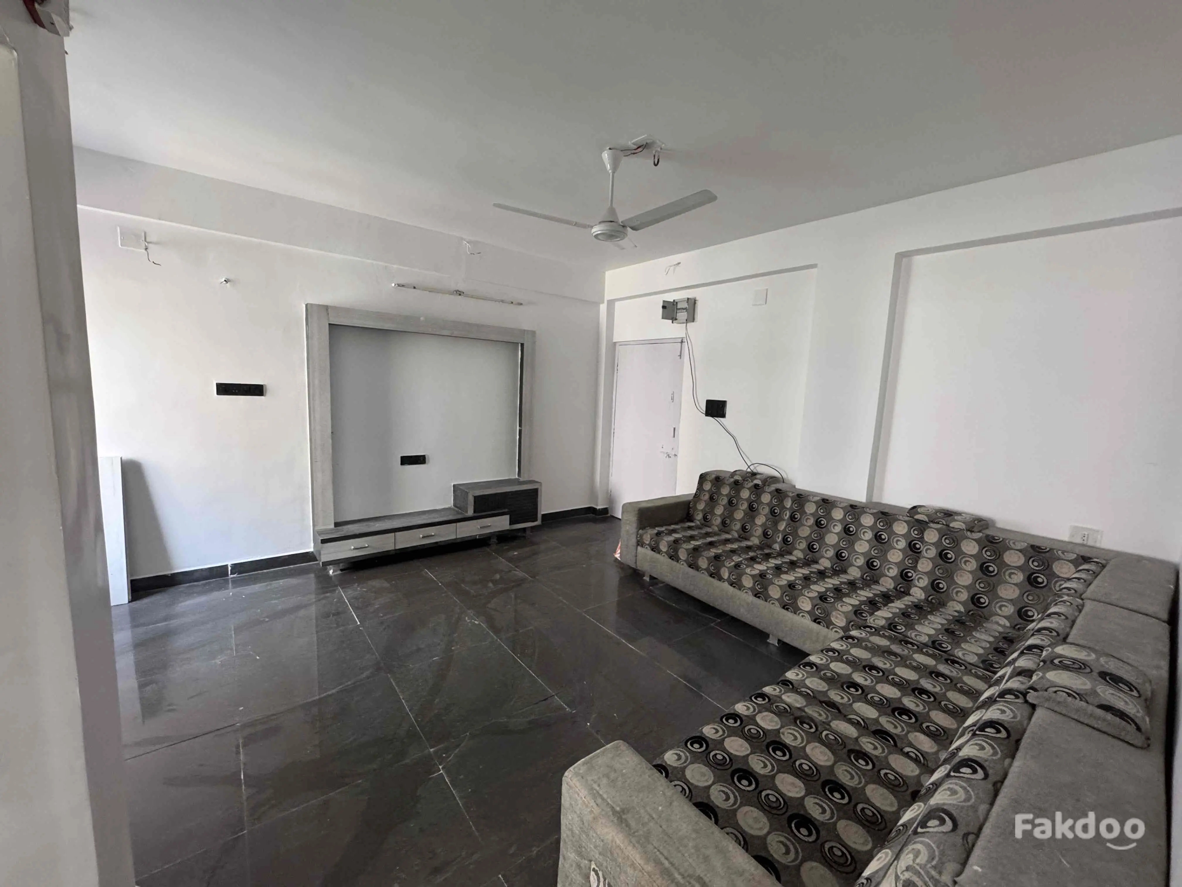 Flat for Rent Family Only BODAKDEV 