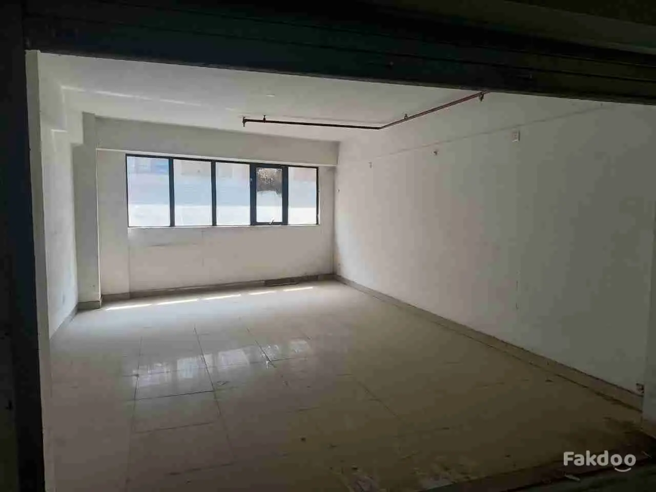 Buy Used Office Space in Ahmedabad, Gujarat - Fakdoo - 5 - Thumbnail