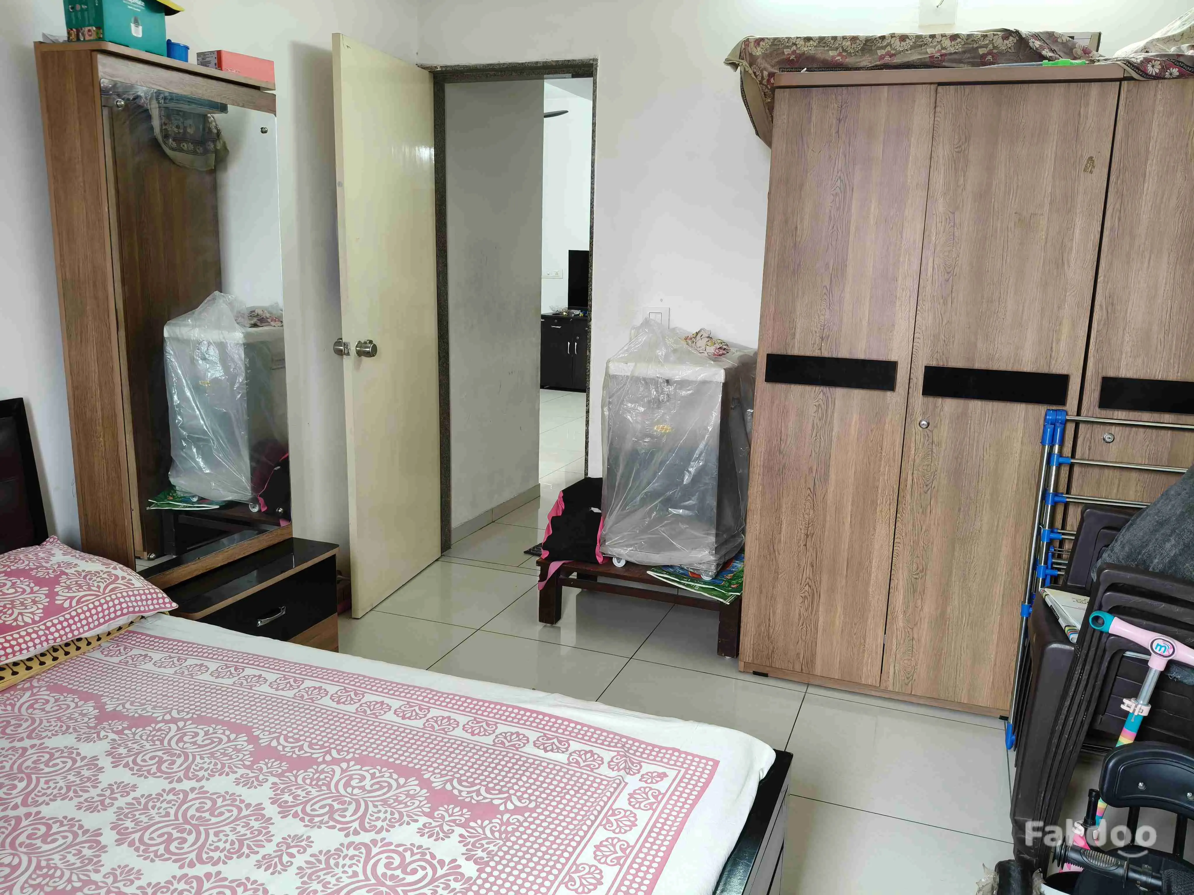 2 bhk semi furnished in Chandkheda, Ahmedabad, Gujarat - Fakdoo - 2 - Thumbnail