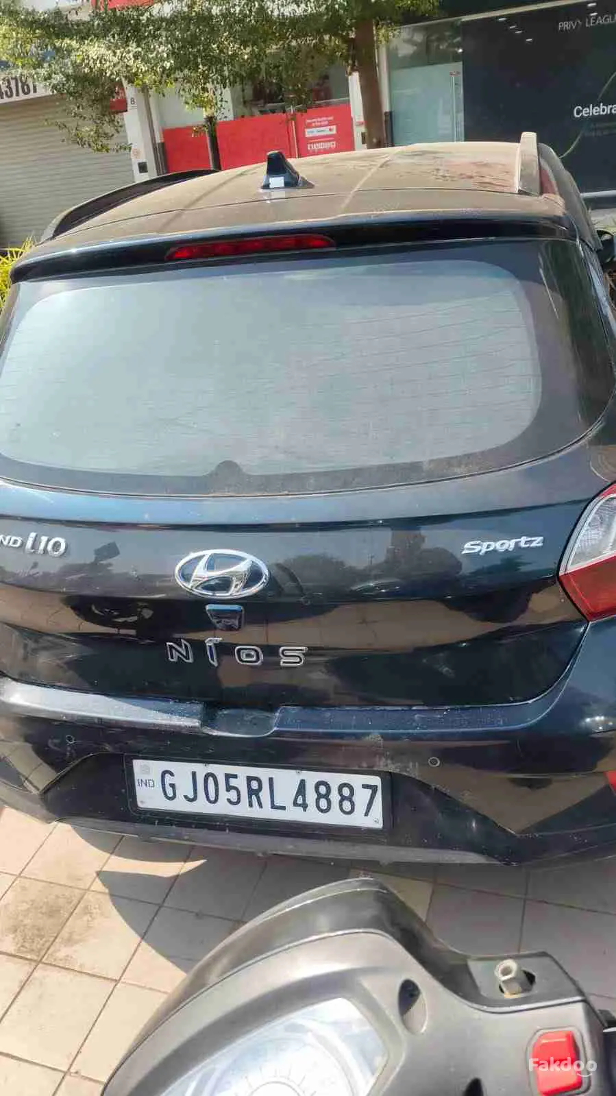Hyundai grand i10 nios sportz automatic petrol in Madhuram, Junagadh, Gujarat - Fakdoo - 3 - Thumbnail