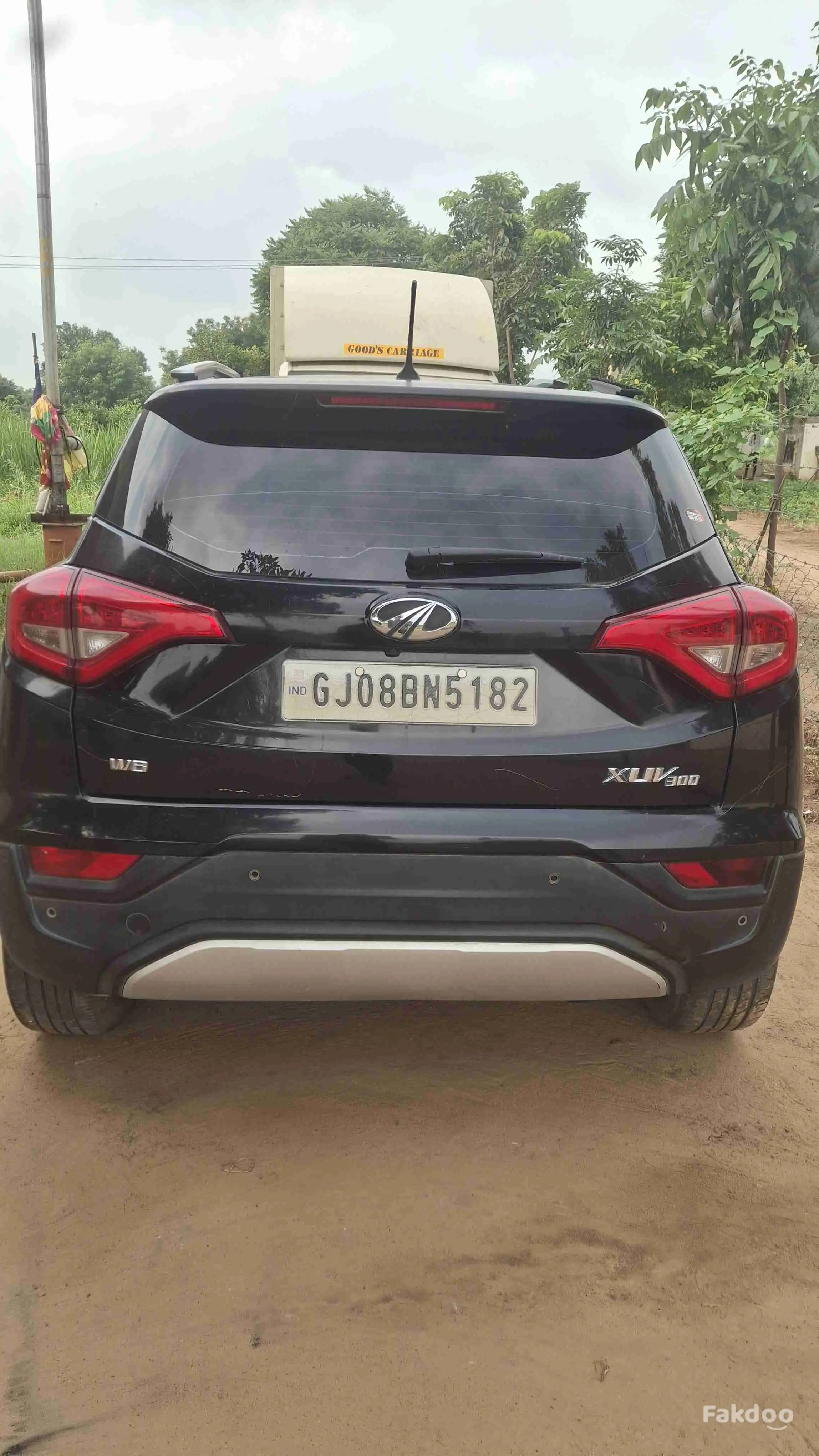 XUV300 W8 in Visnagar Road, Mehsana, Gujarat - Fakdoo - 4 - Thumbnail