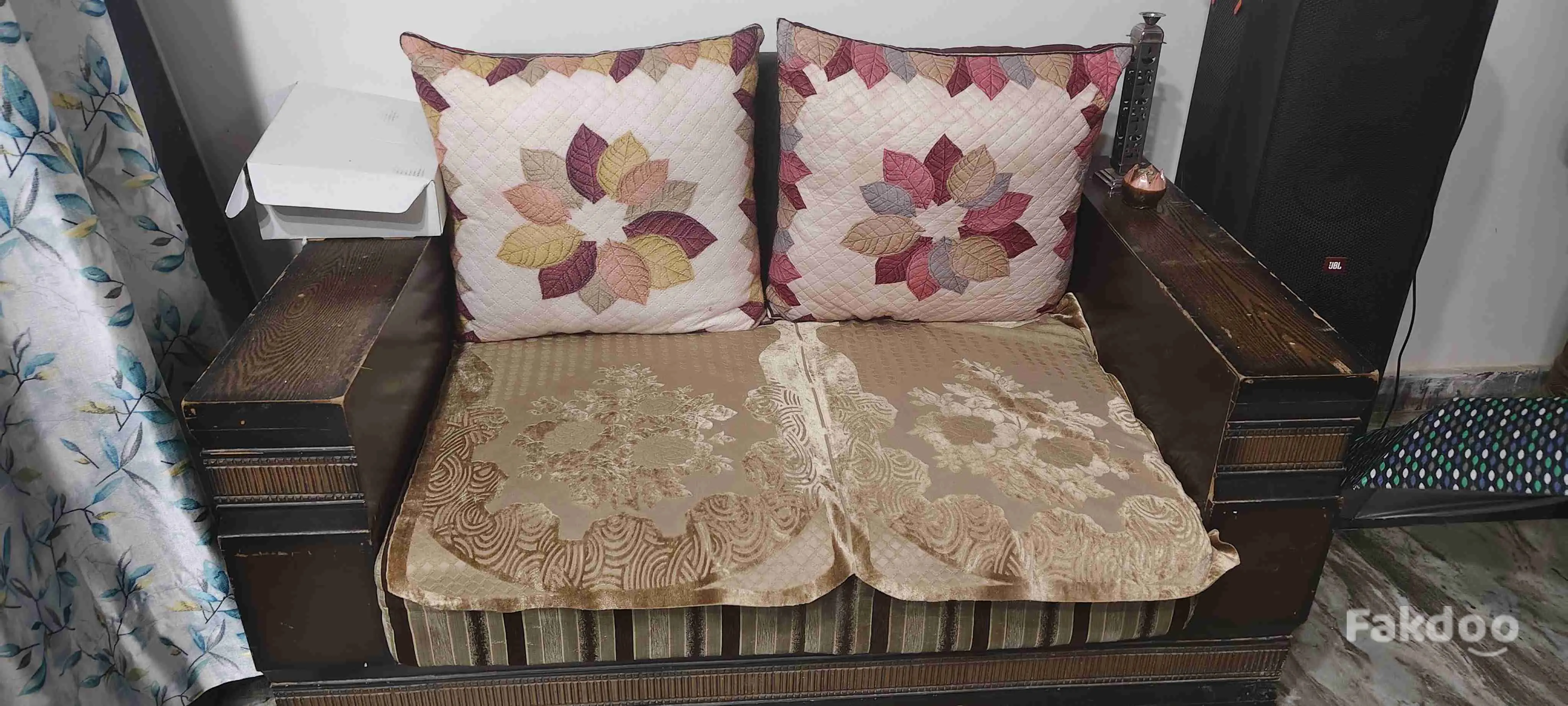 sofa set with table