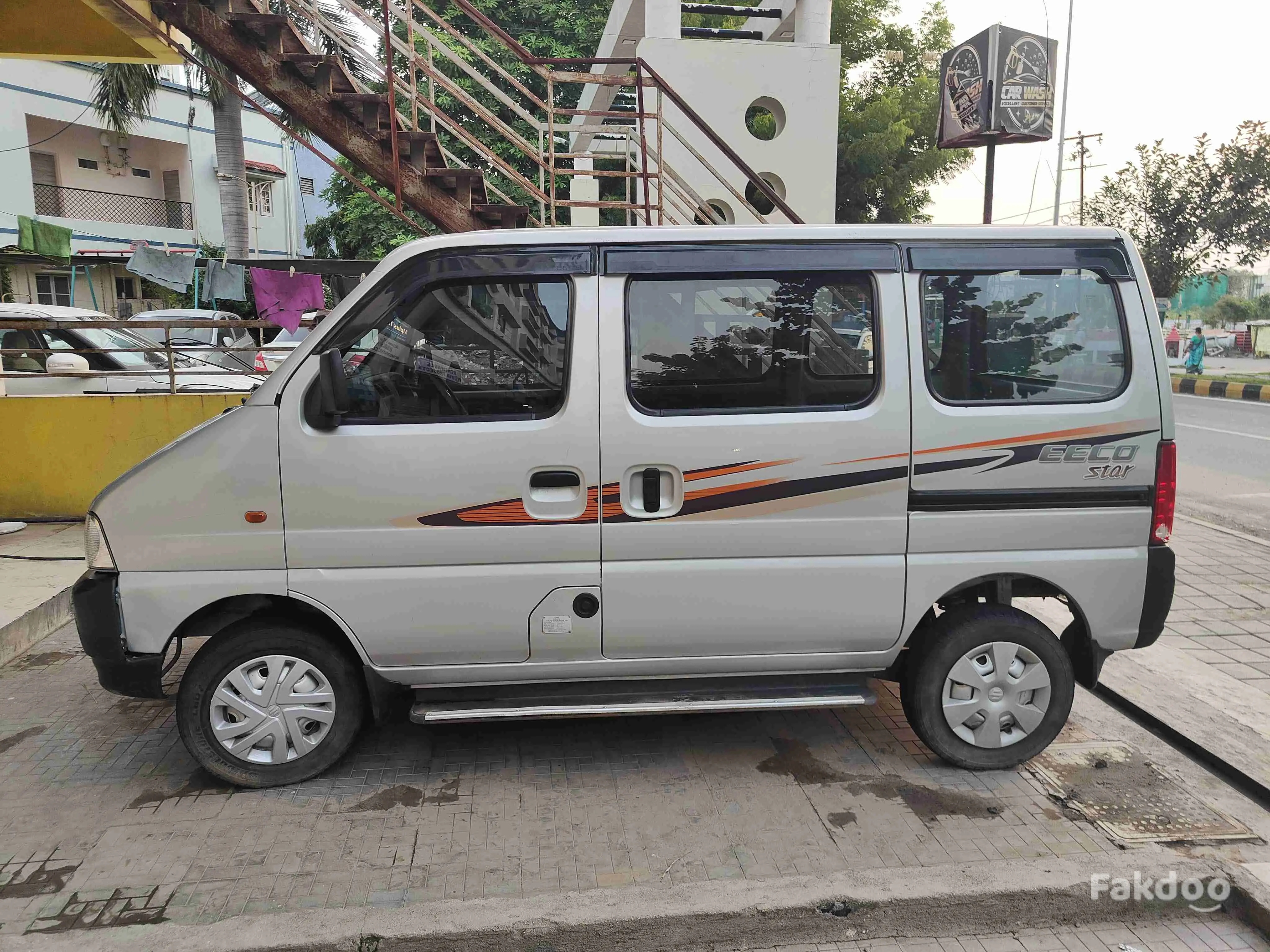 sell my car in Gotri Sevasi Road, Vadodara, Gujarat - Fakdoo - 3 - Thumbnail