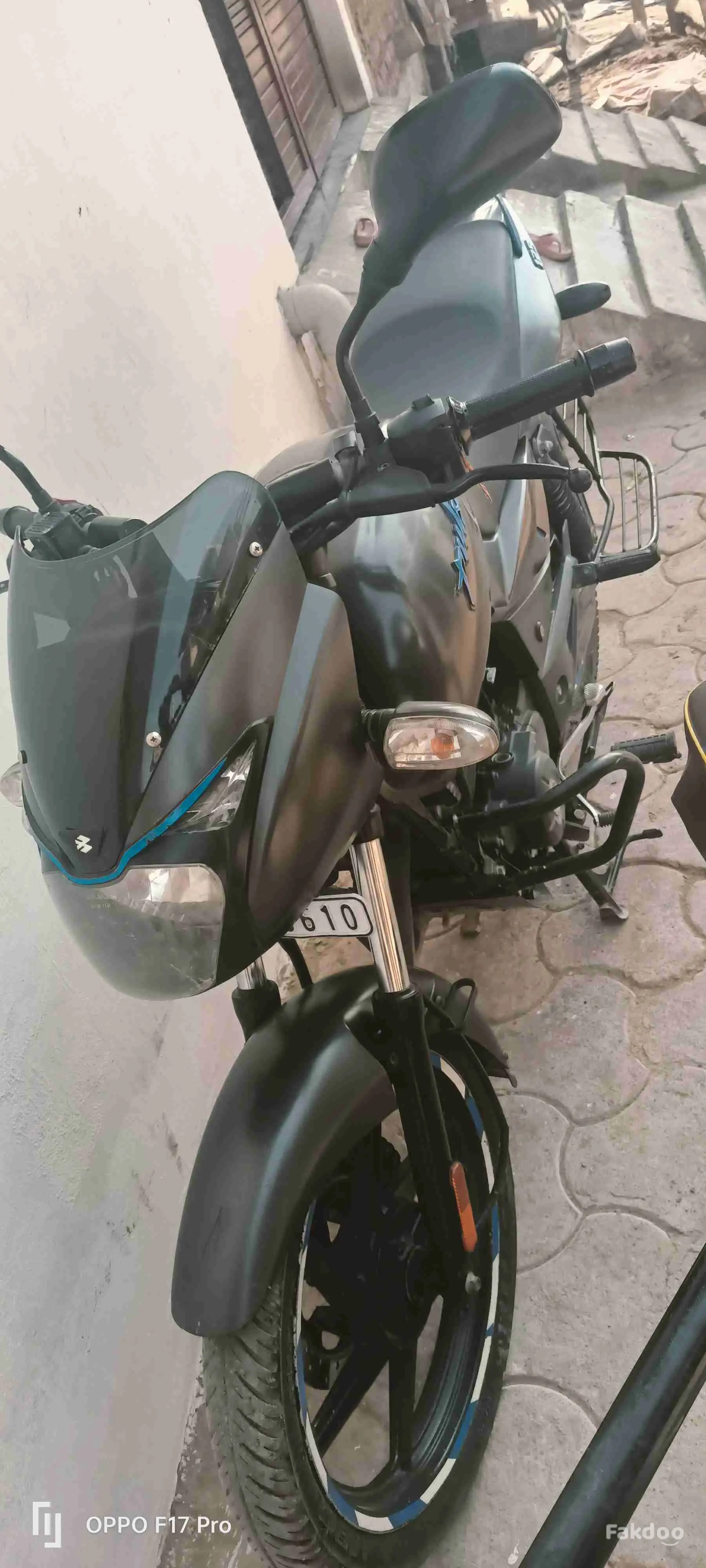 My Bike Pulser 125 Selling Distt Bhind in Mahaveer Nagar, Bhind, Madhya Pradesh - Fakdoo - 3 - Thumbnail