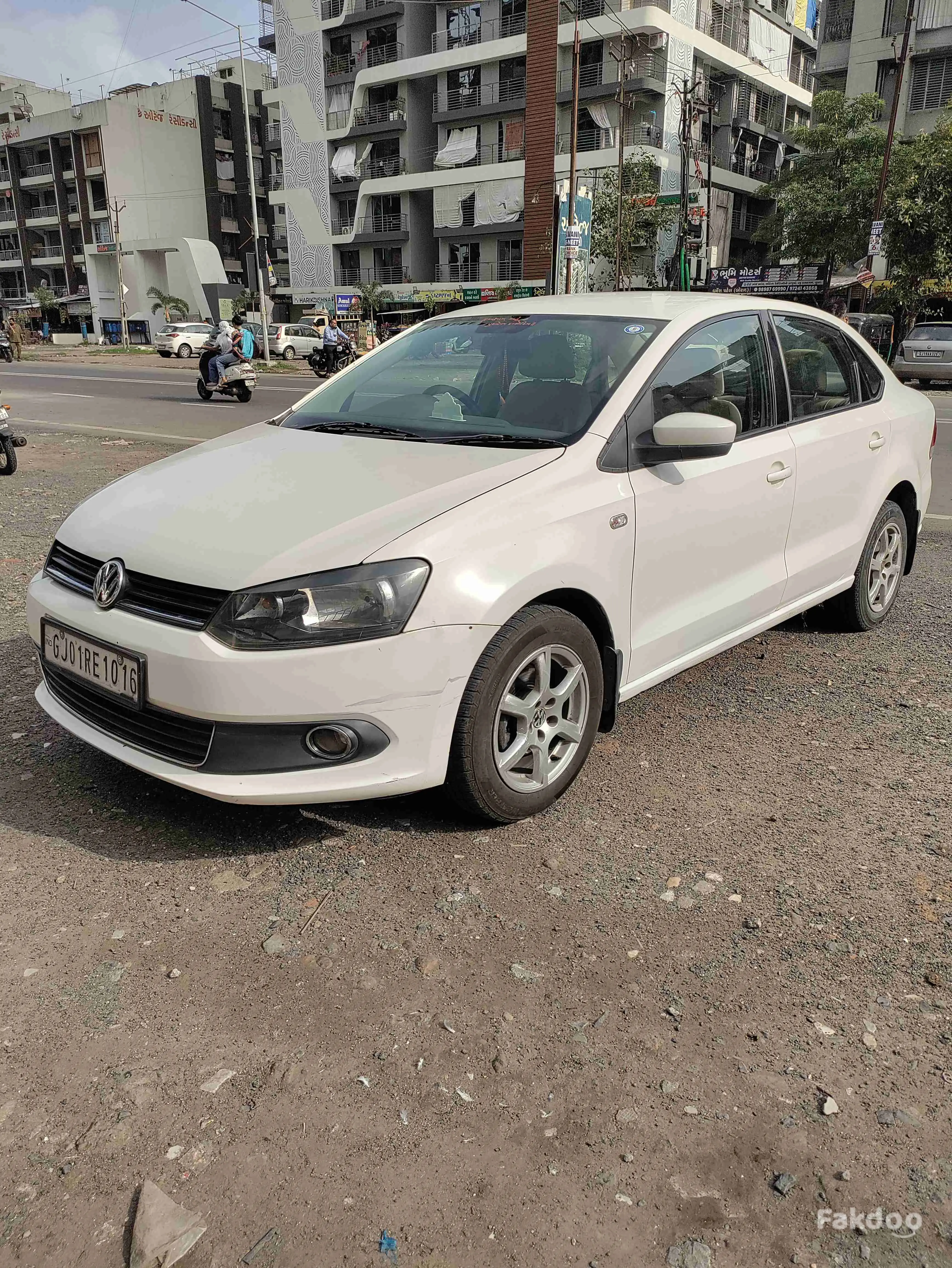 VINUBHAI PIPALIYA in Variav, Surat, Gujarat - Fakdoo - 2 - Thumbnail