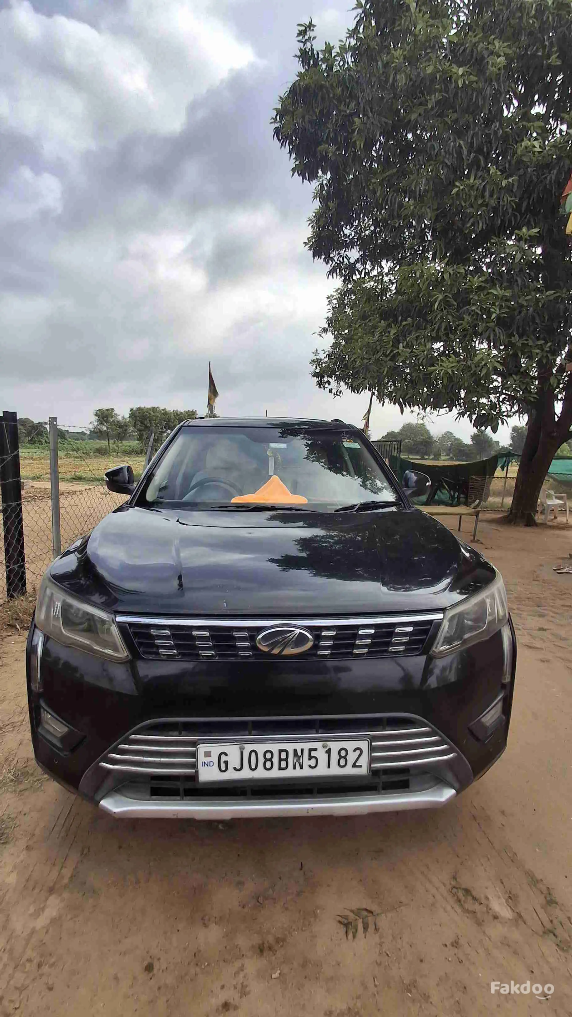 XUV300 W8 in Visnagar Road, Mehsana, Gujarat - Fakdoo - 3 - Thumbnail