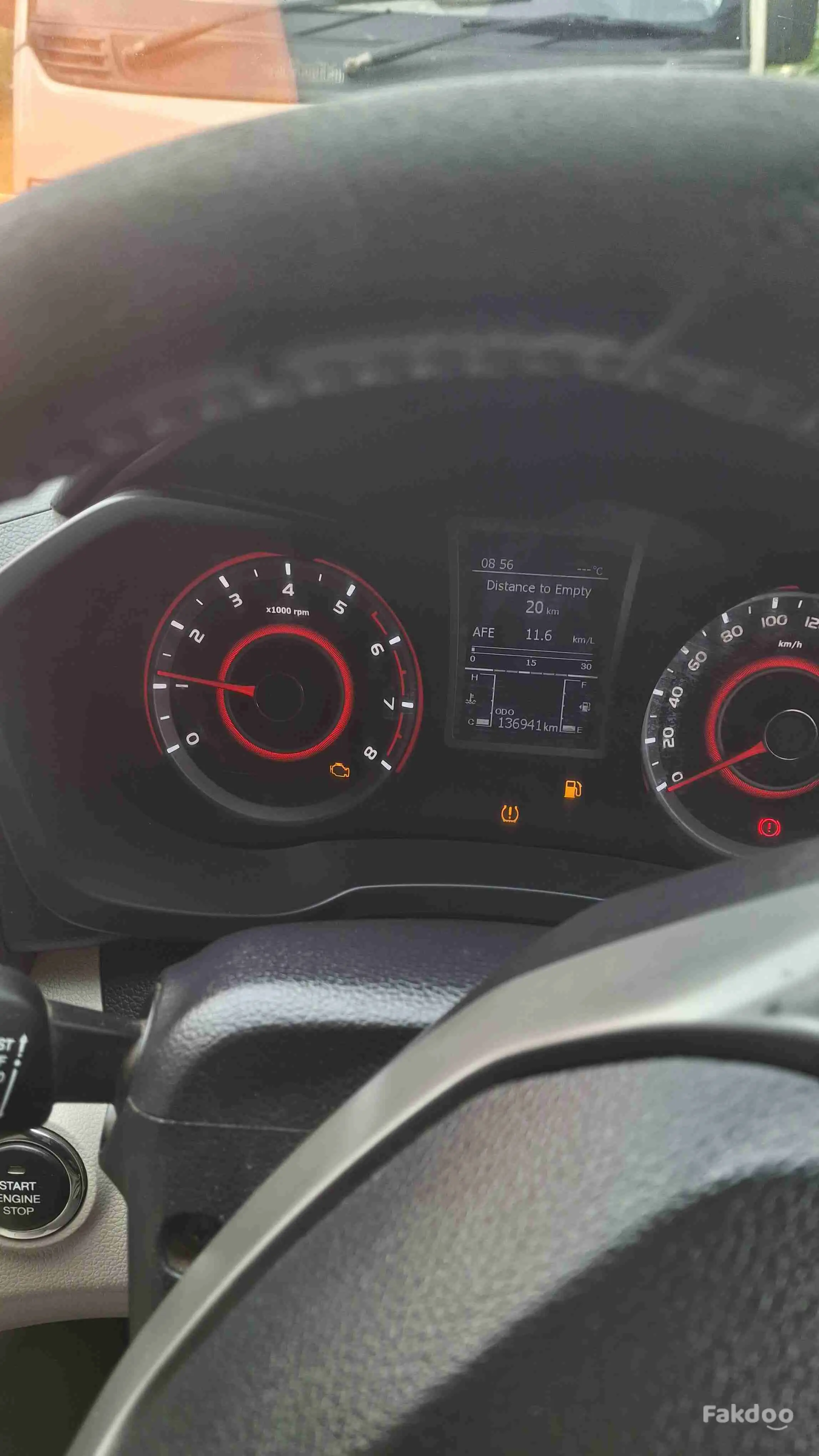 XUV300 W8 in Visnagar Road, Mehsana, Gujarat - Fakdoo - 2 - Thumbnail