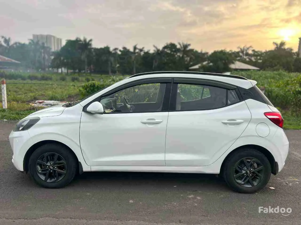 Hyundai car sell in Varachha, Surat, Gujarat - Fakdoo - 7 - Thumbnail