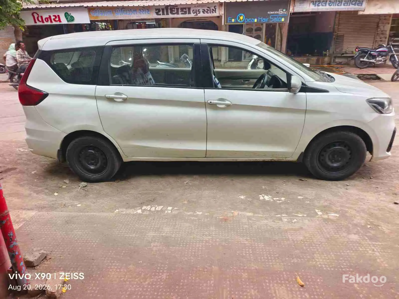 maruti suzuki ertiga in Gondal Road, Rajkot, Gujarat - Fakdoo - 2 - Thumbnail