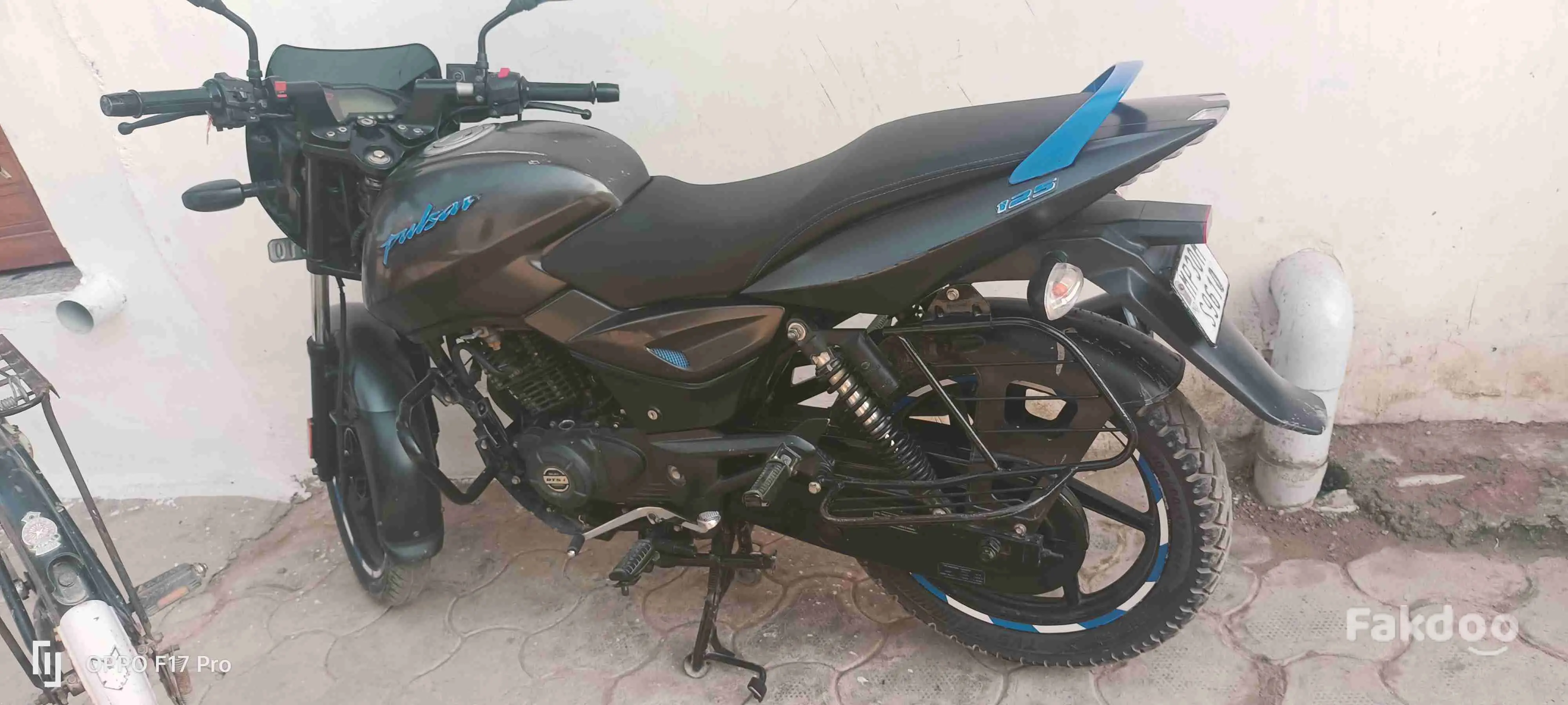 My Bike Pulser 125 Selling Distt Bhind