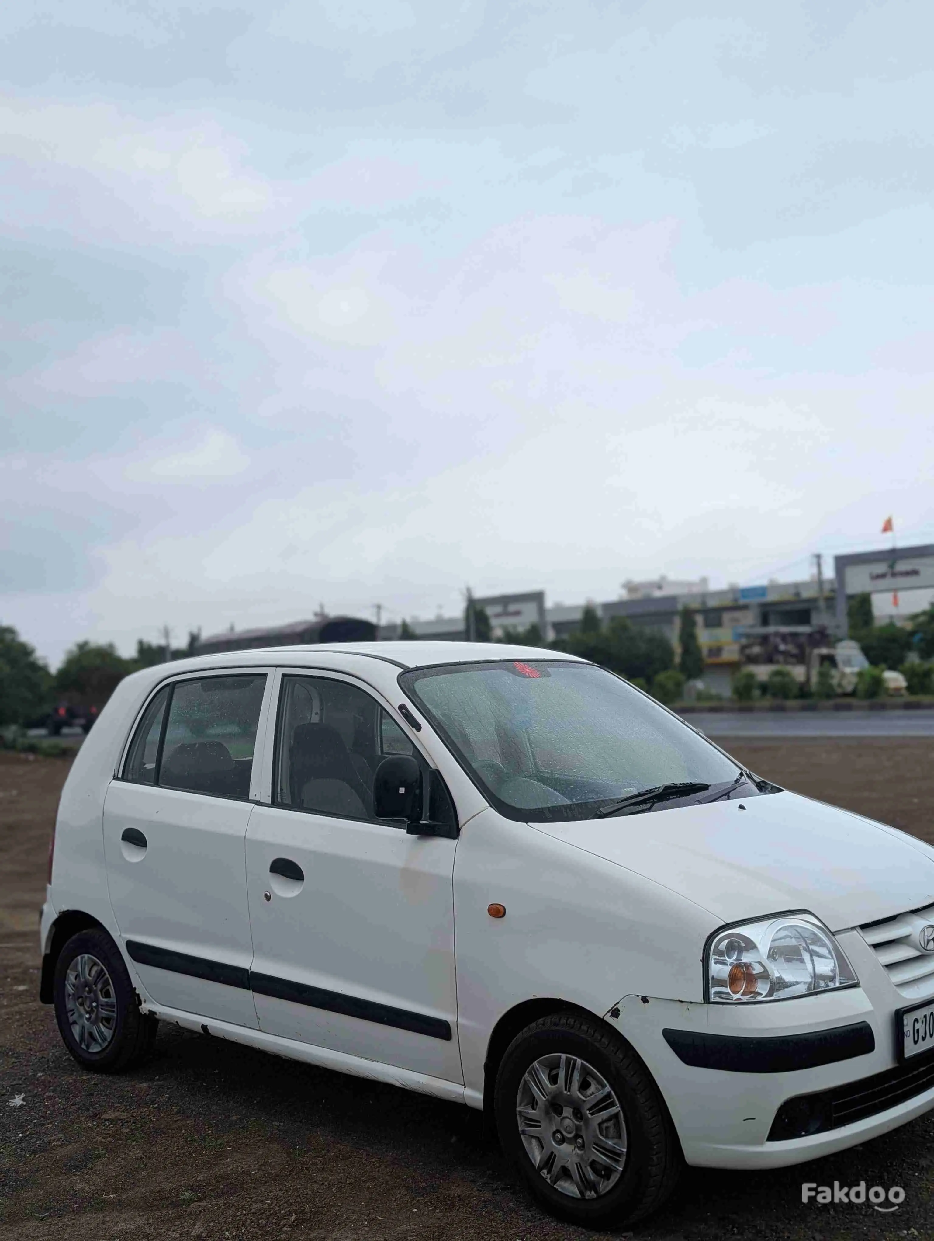 HYUNDAI SANTRO XING 2011 in Kuvadva road, Rajkot, Gujarat - Fakdoo - 3 - Thumbnail