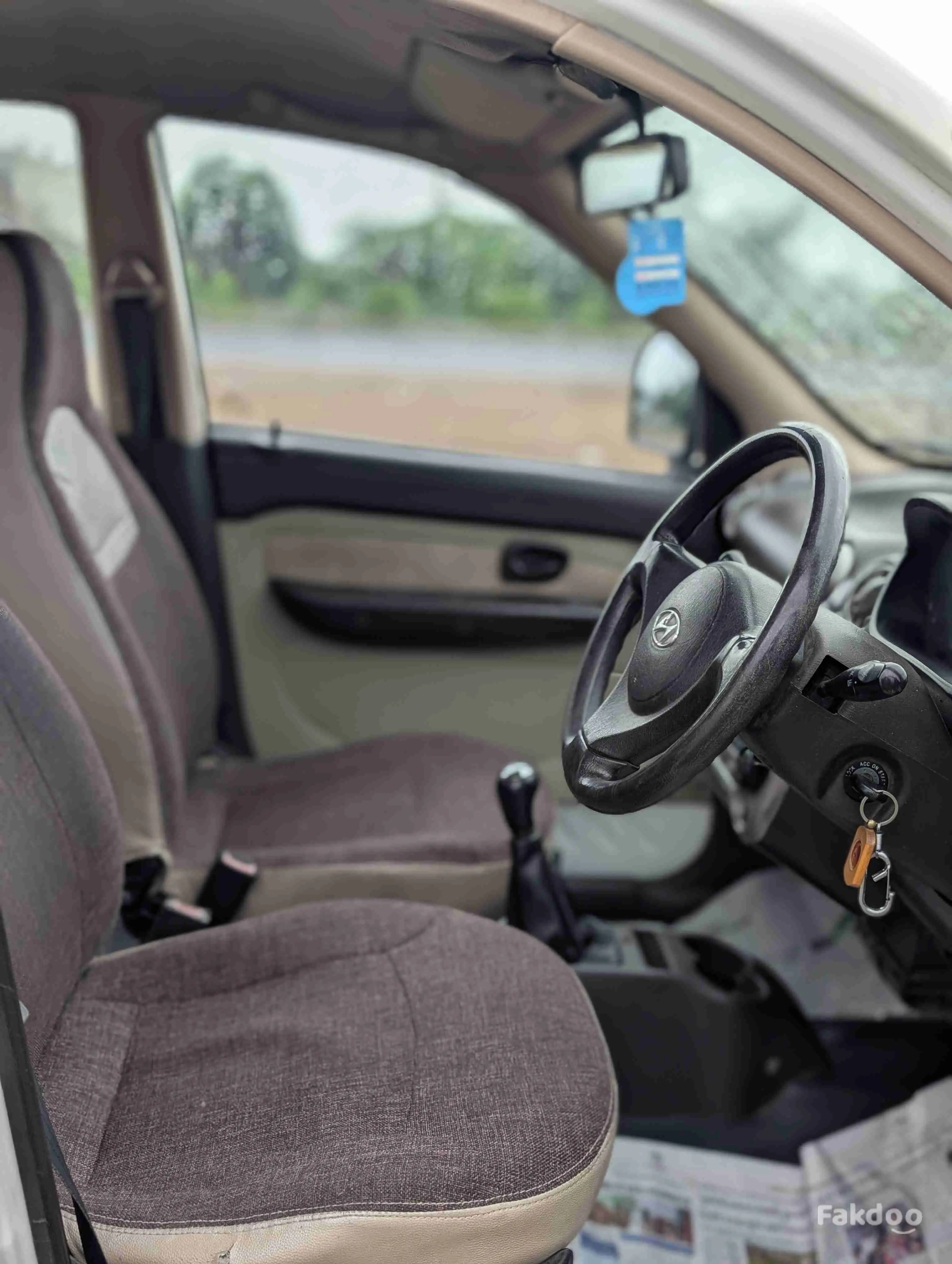 HYUNDAI SANTRO XING 2011 in Kuvadva road, Rajkot, Gujarat - Fakdoo - 8 - Thumbnail