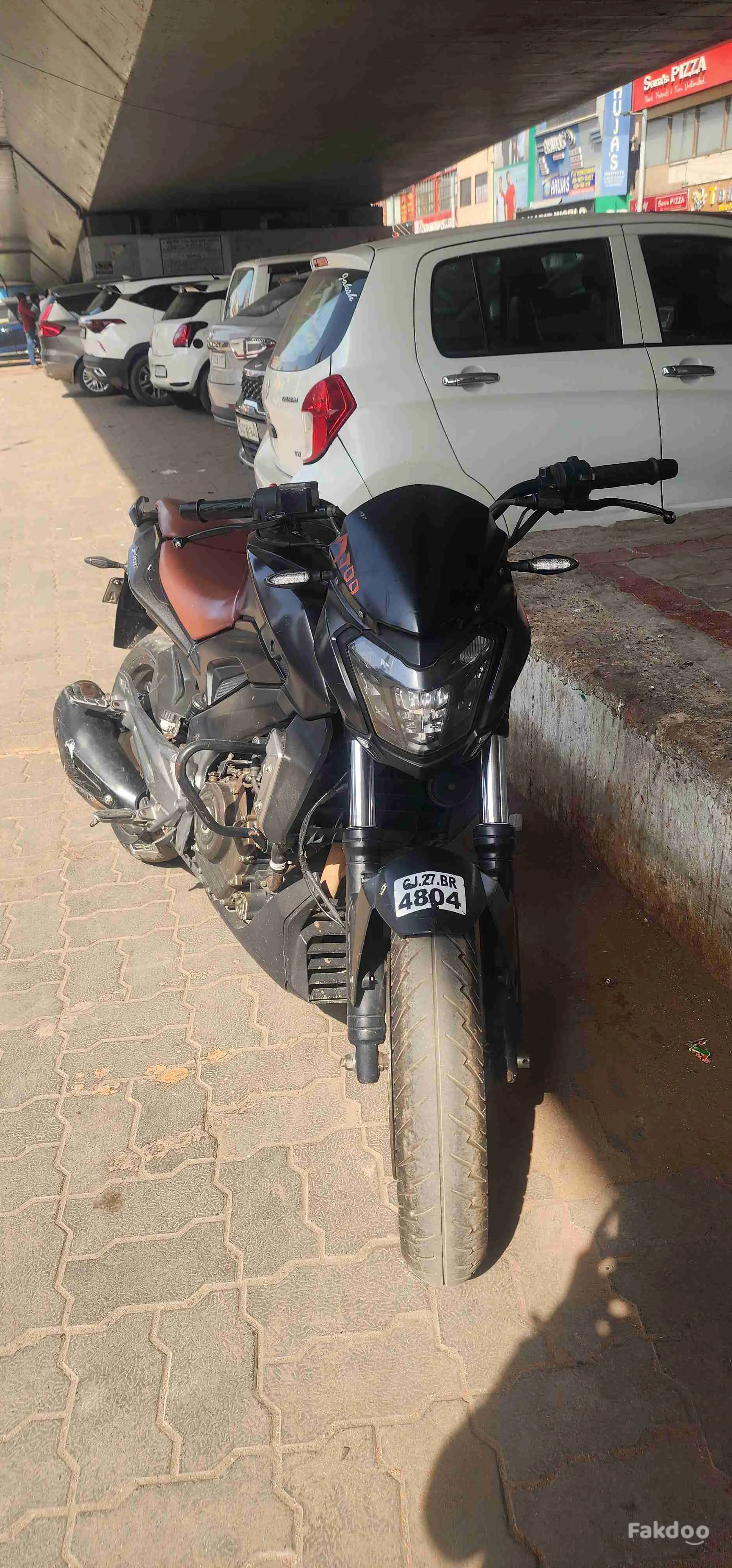 Dominar 400 For Sell