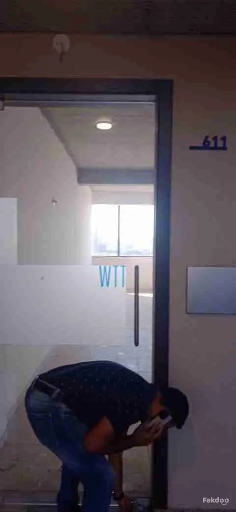 Office 966sq ft on 6th flooron SGHighway in WTT
