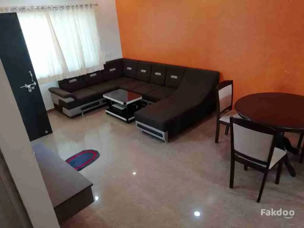 Buy Used 3BHK Bungalow in Gandhinagar, Gujarat - Fakdoo - 3 - Thumbnail