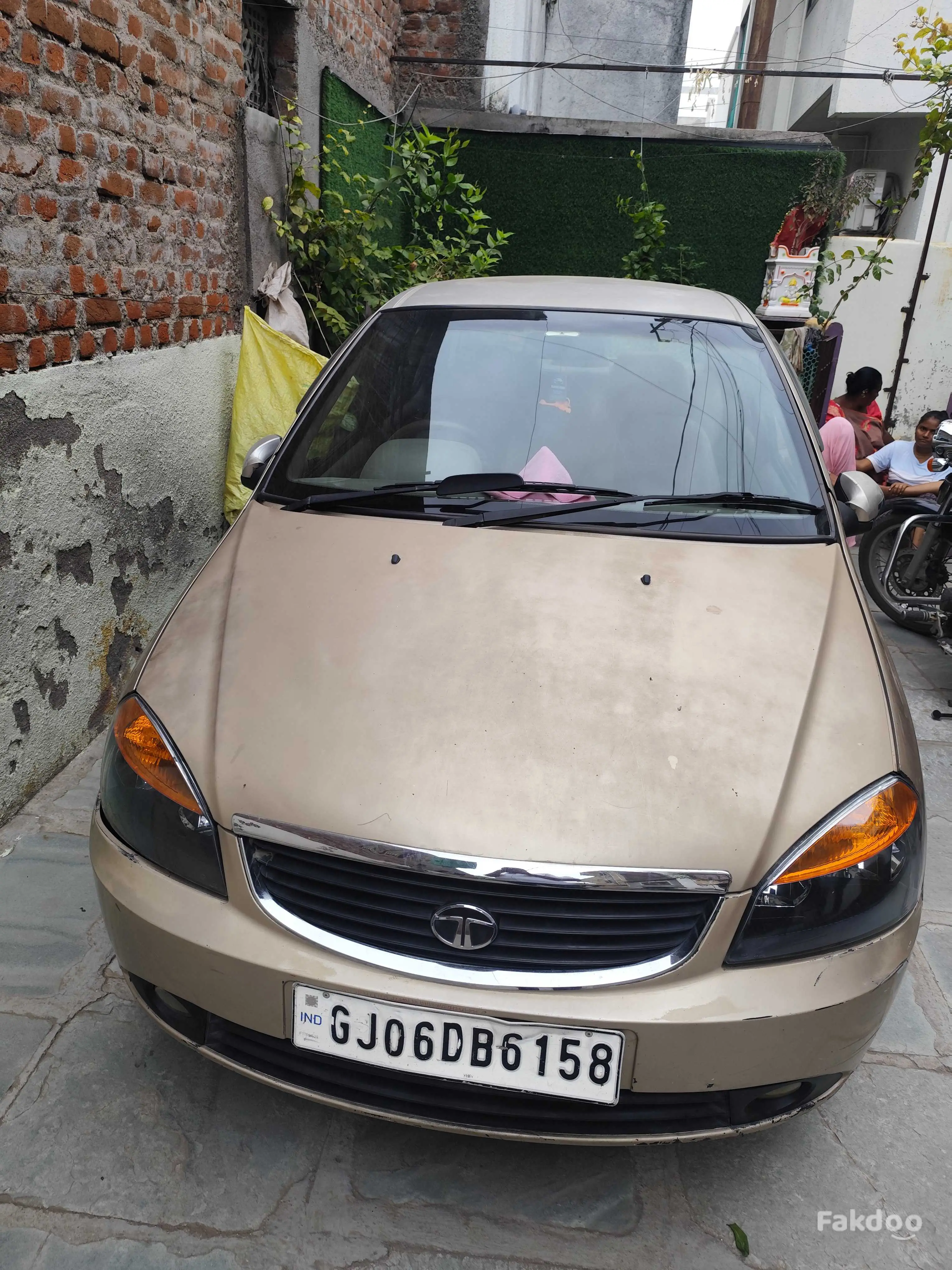Buy Used Tata Indigo in Vadodara, Gujarat - Fakdoo - 2 - Thumbnail