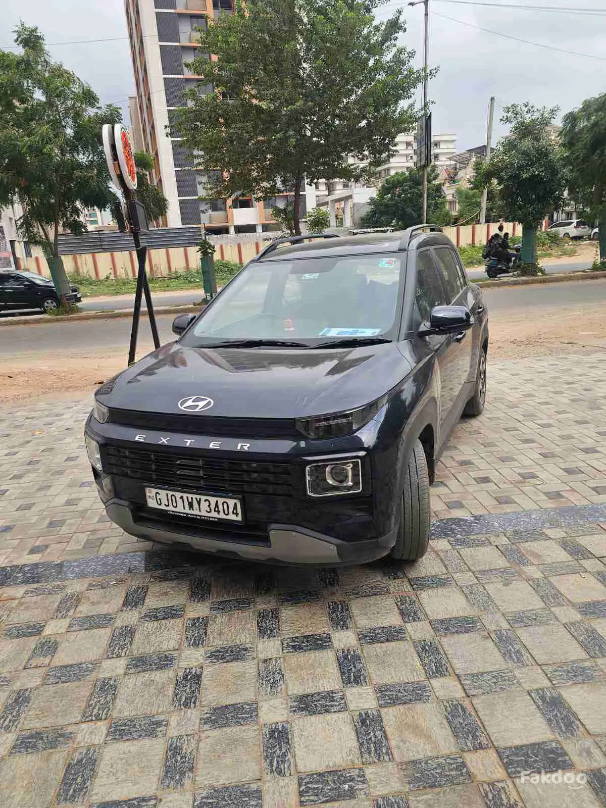 Buy Used Hyundai Exter in Ahmedabad, Gujarat - Fakdoo - 2 - Thumbnail