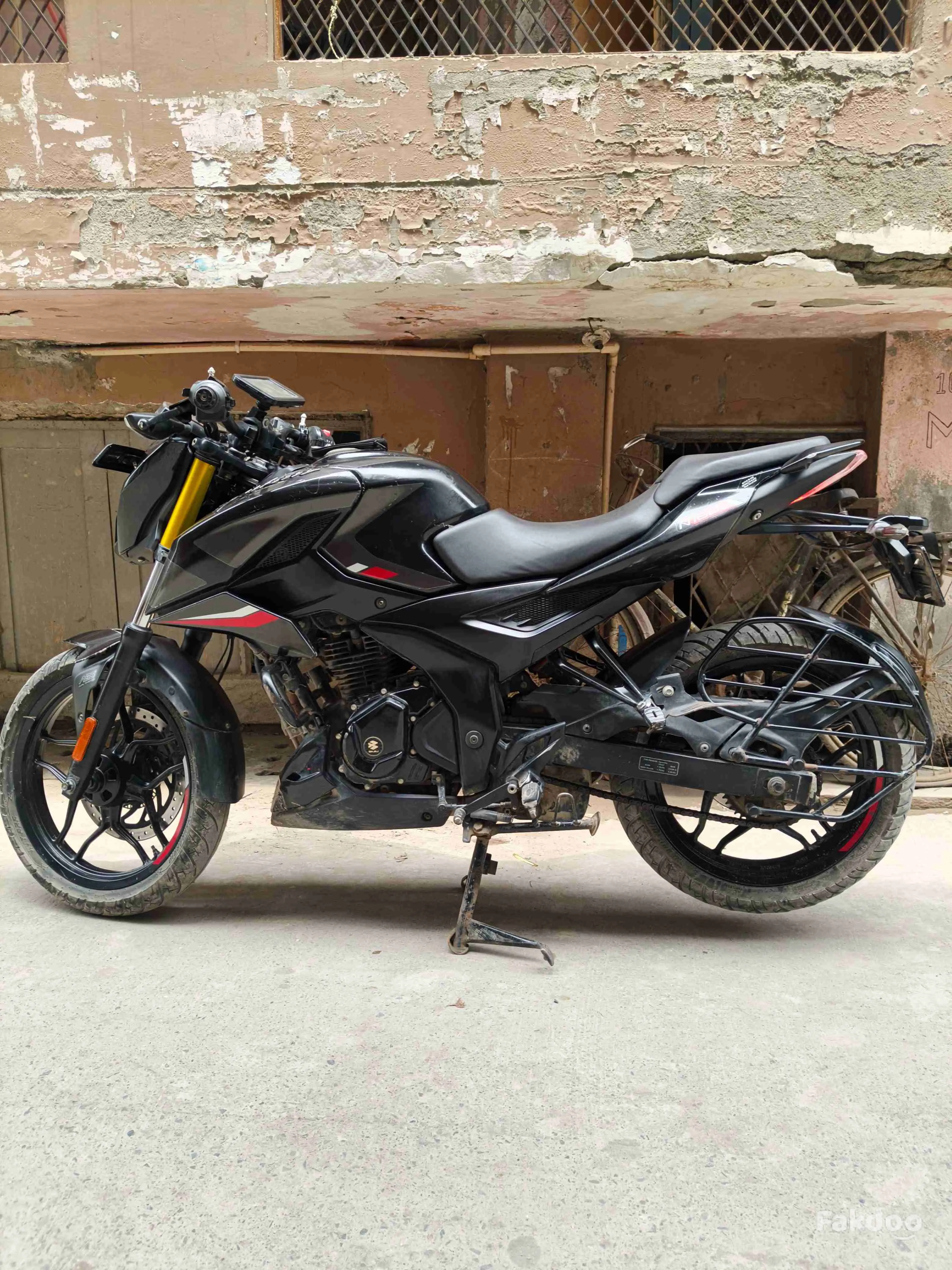 Buy Used Bajaj Pulsar N160 in Delhi, Delhi - Fakdoo - 6 - Thumbnail