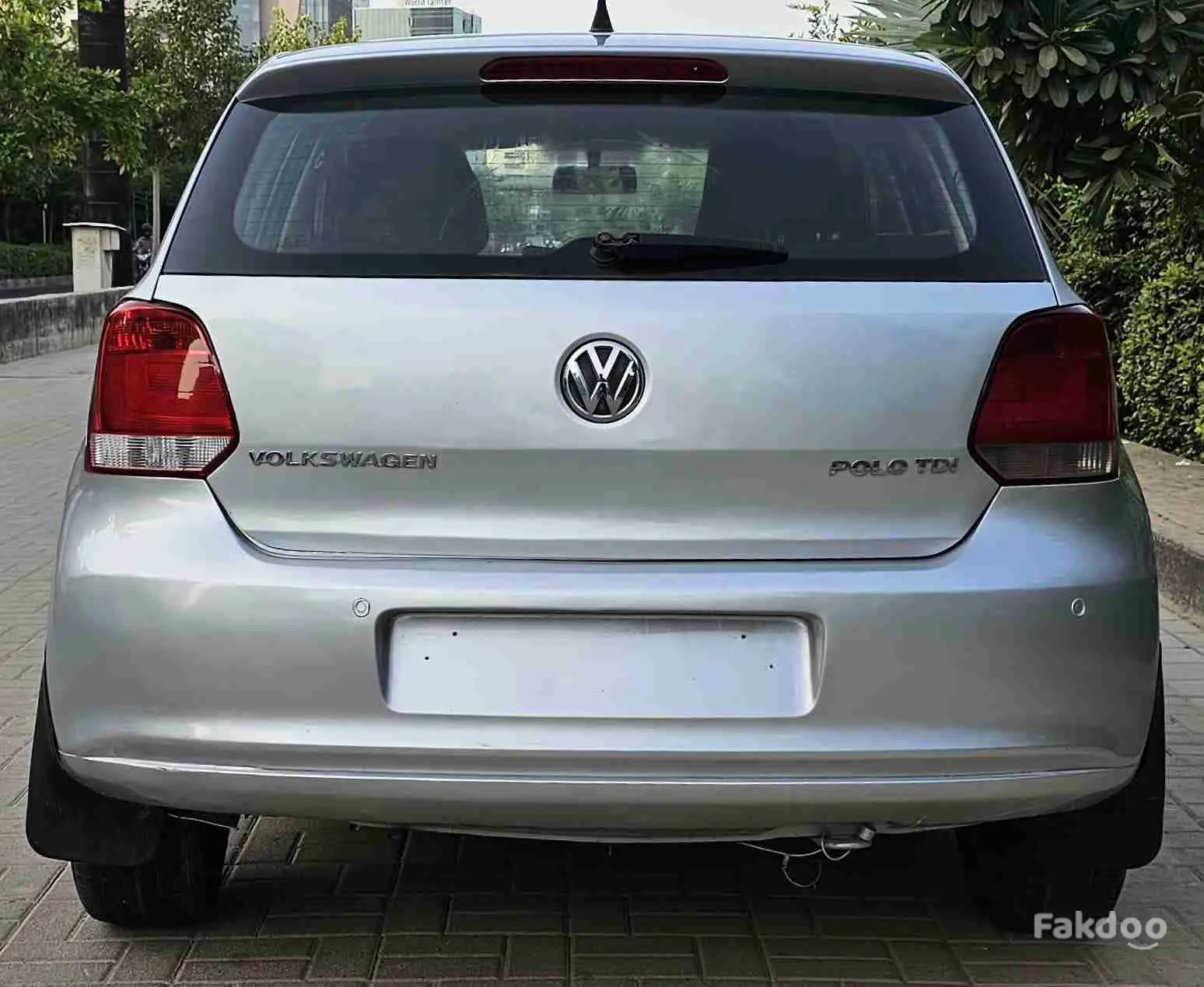 Volkswagen Polo Diesel in Mithakhali Village, Ahmedabad, Gujarat - Fakdoo - 2 - Thumbnail