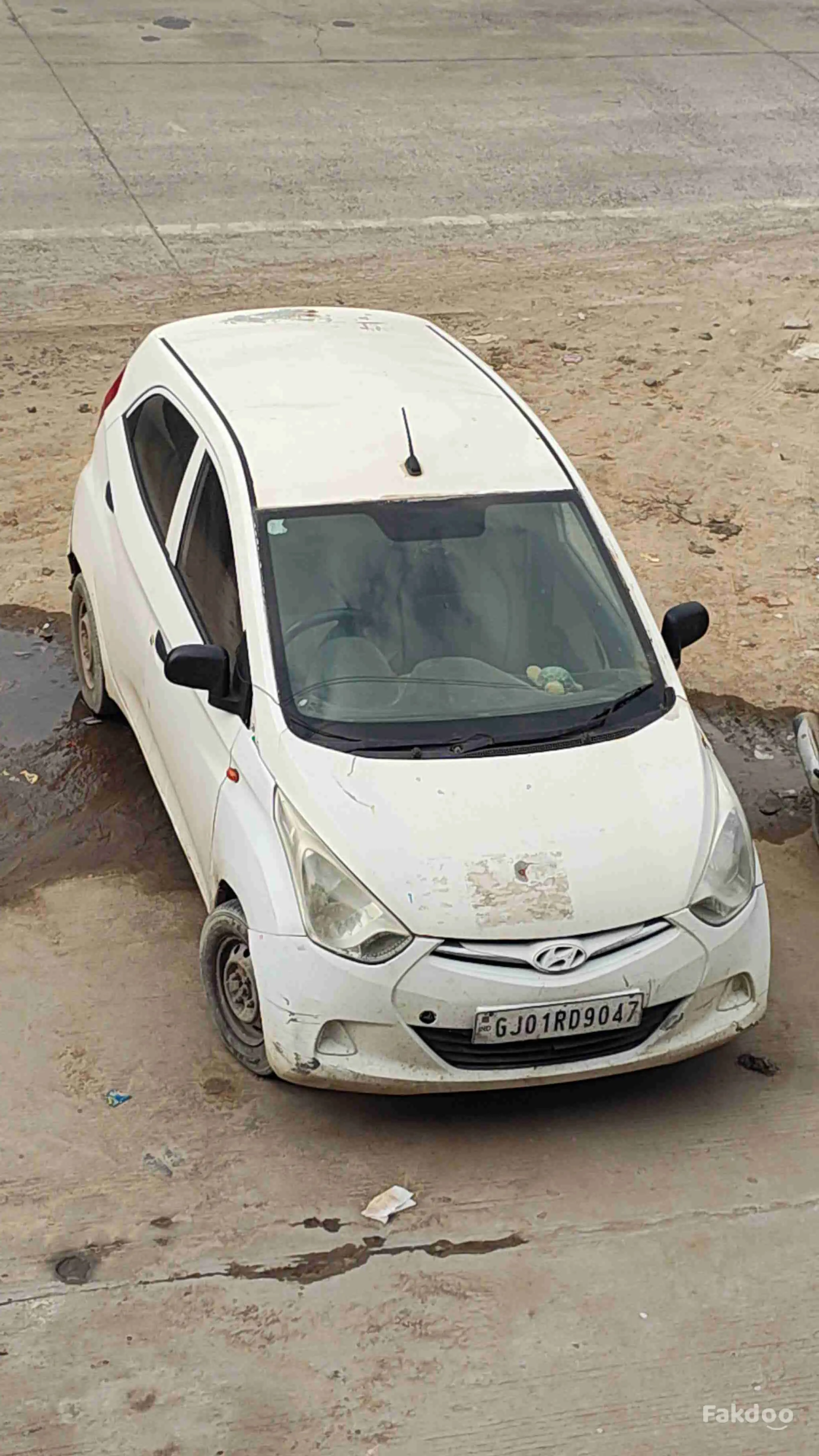 Buy Used Hyundai Eon in Dholka, Gujarat - Fakdoo - 3 - Thumbnail
