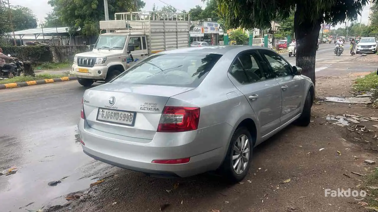 skoda octiava in Chhani Jakatnaka, Vadodara, Gujarat - Fakdoo - 2 - Thumbnail