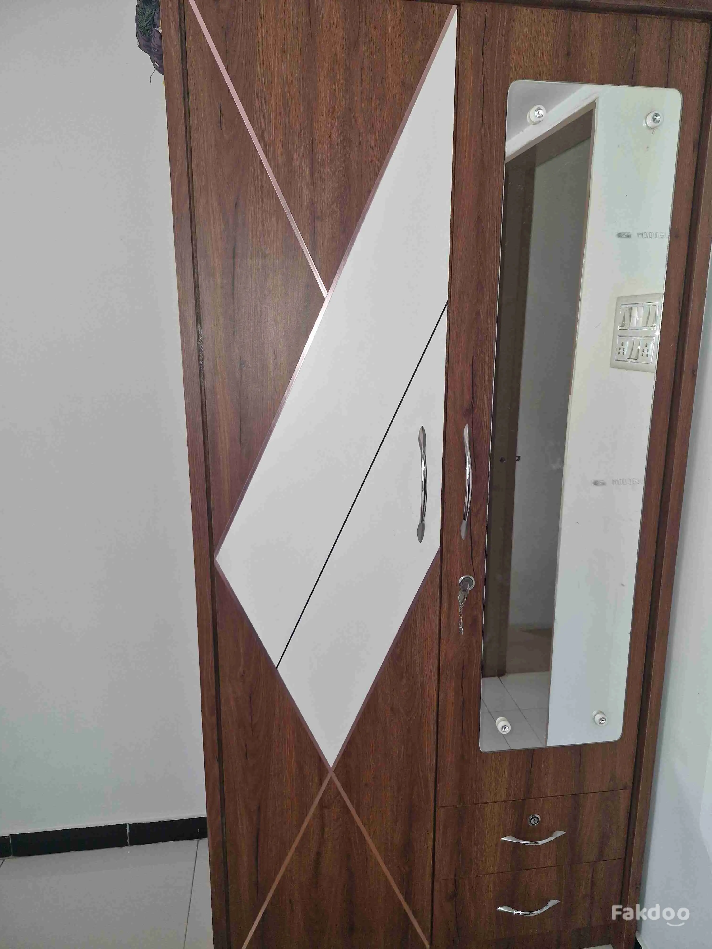 Buy Used Shyam Villa in Rajkot, Gujarat - Fakdoo - 7 - Thumbnail