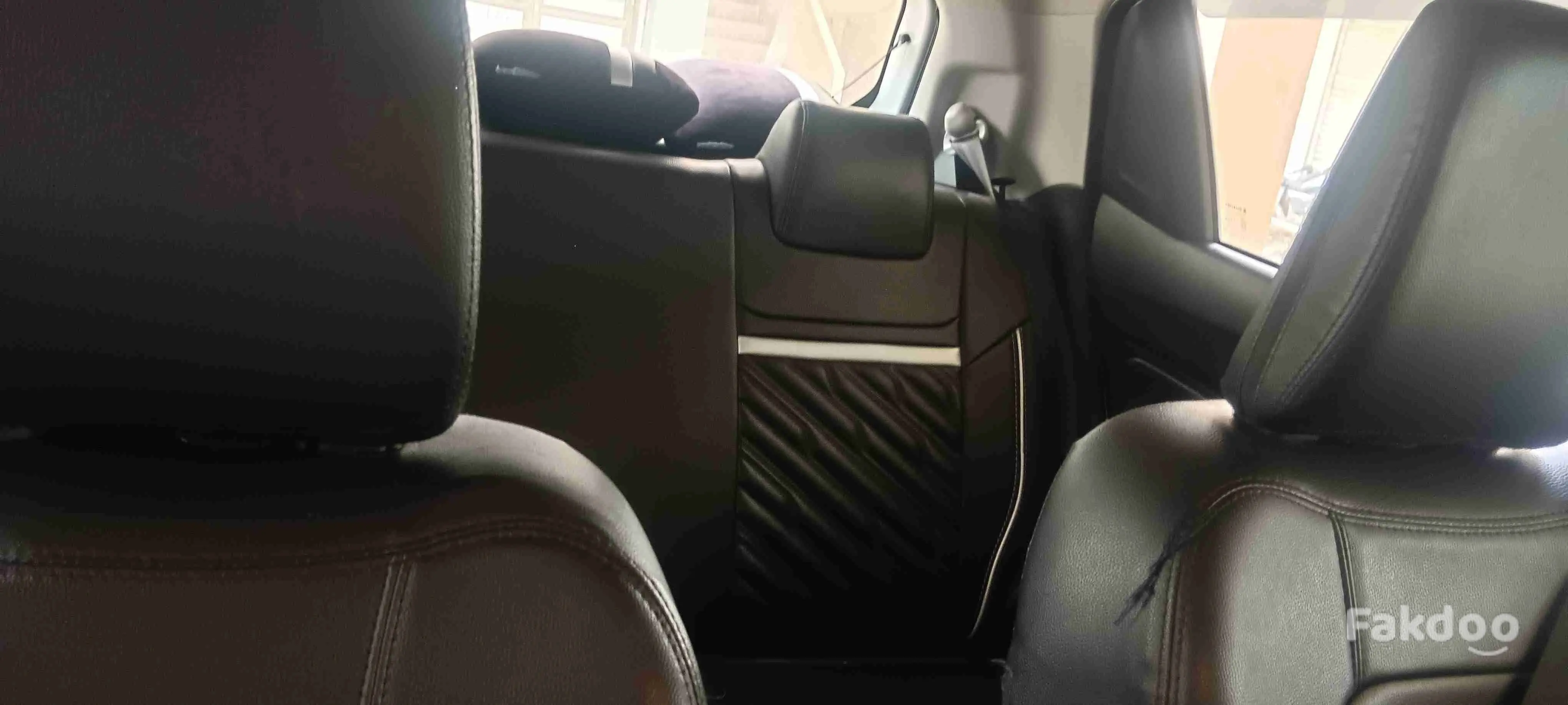 Buy Used Maruti Swift in Vadodara, Gujarat - Fakdoo - 8 - Thumbnail